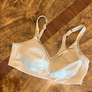 Playtex No-Wire Nude Bra